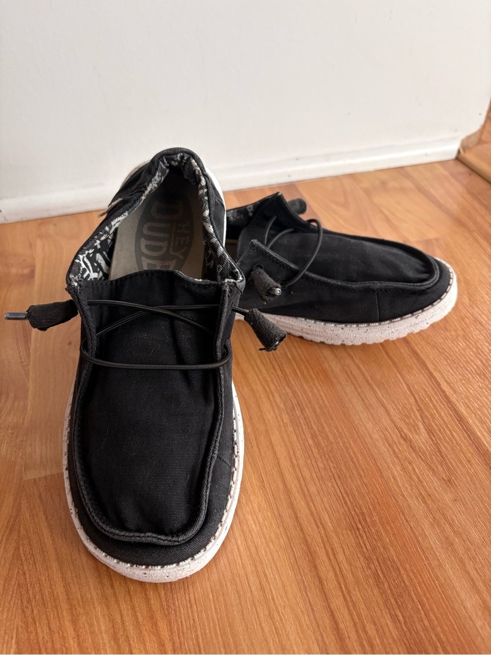 Hey Dude Wendy Basic Women's Black Canvas Slip-On size 6
